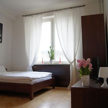 Krucza By Rental Apartments Warschau Buitenkant foto