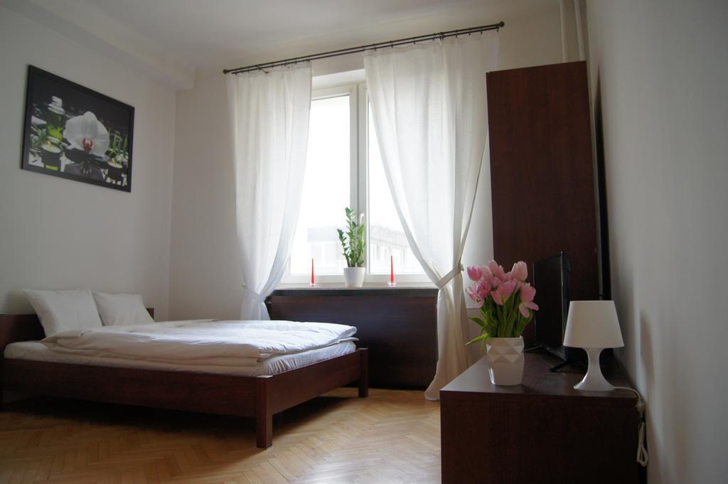 Krucza By Rental Apartments Warschau Buitenkant foto